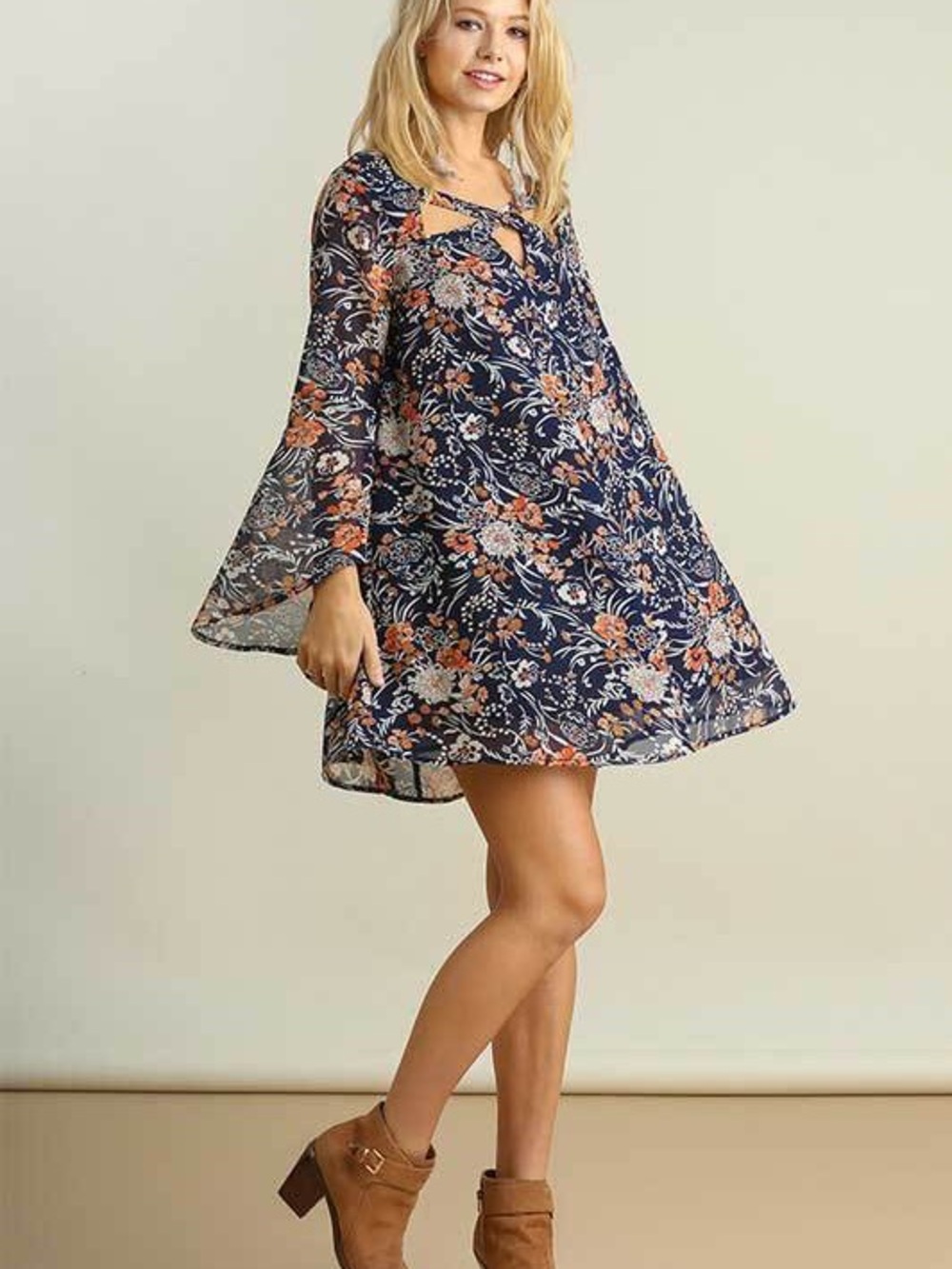 UMGEE Boho Navy Floral Tunic Dress Bell Sleeves Keyhole Back Size M